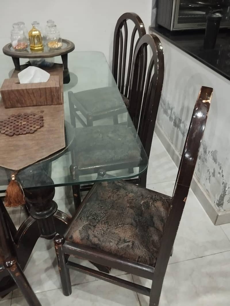Solid wooden table 3
