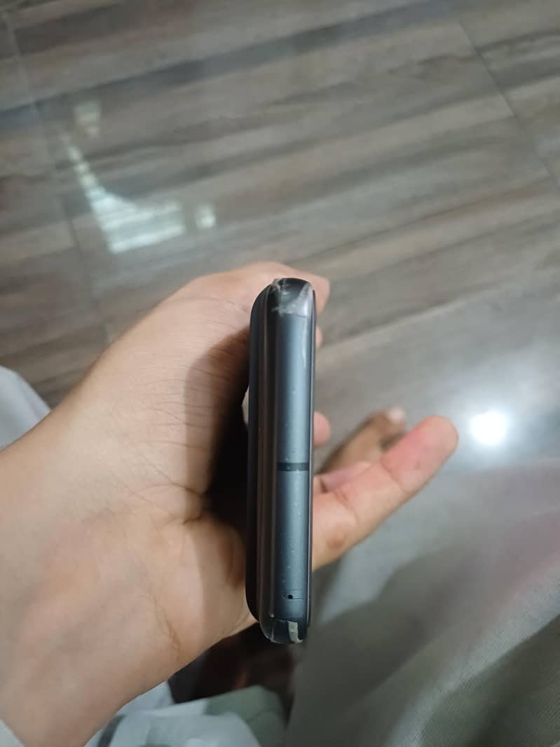 Google Pixel 8 0