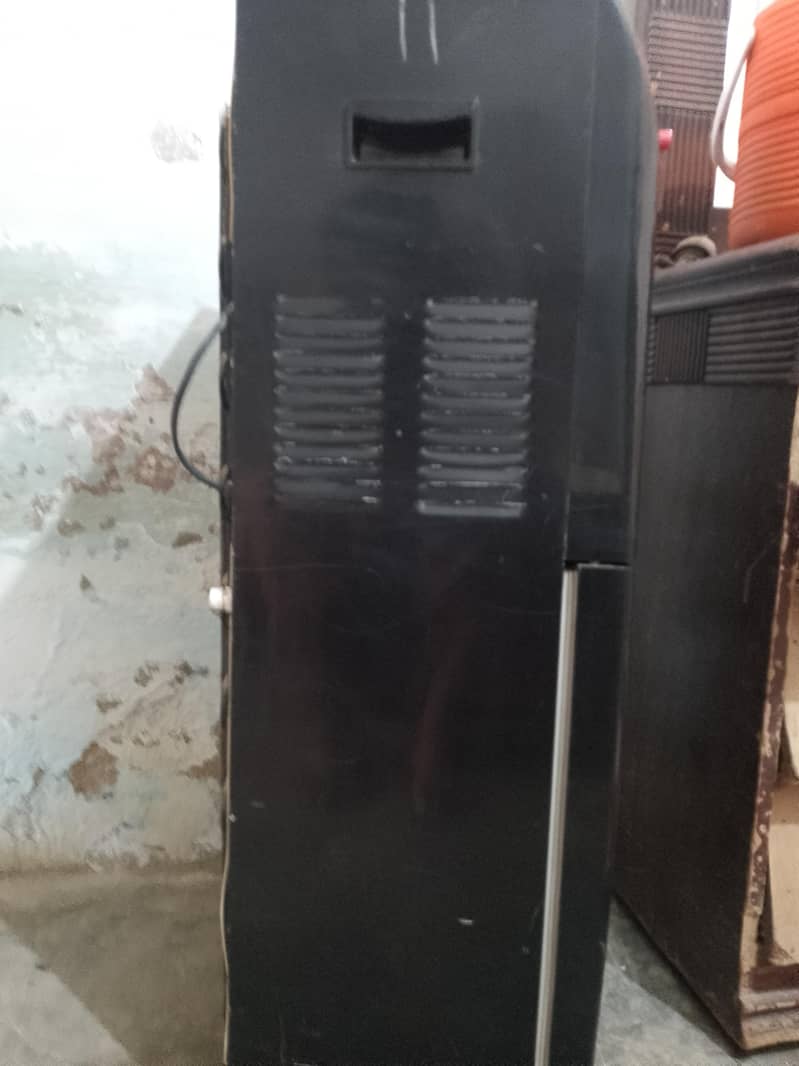 Orient dispenser 3