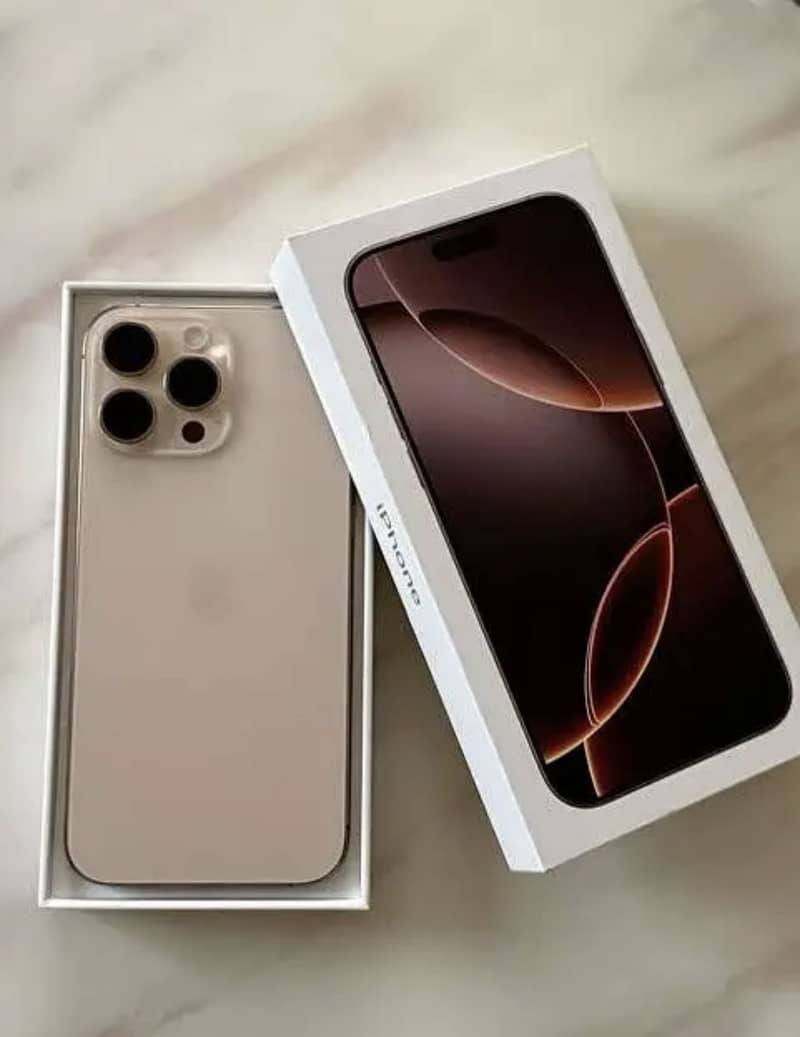 Apple iPhone 16 Pro Max 0