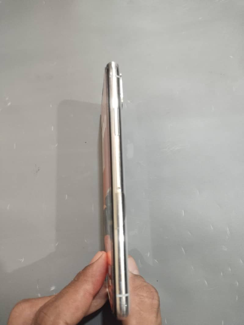 Apple iPhone X PTA APPROVED 256 LLA 2