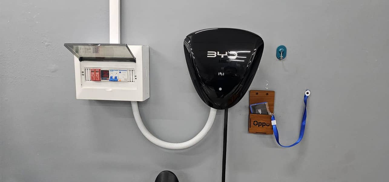 Electrician & Interior Designs 19