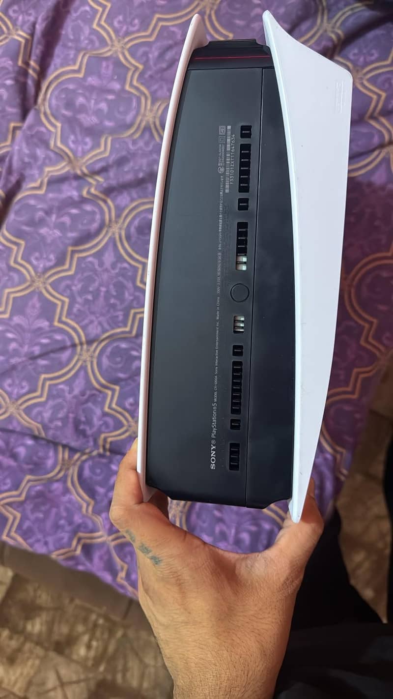 PS5 Fat (Just box opened) 4