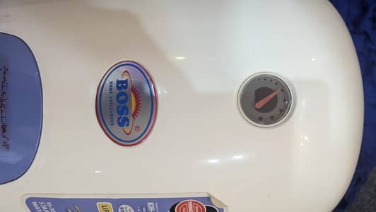 BOSS ELECTRIC GEYSERS 15 LTR
