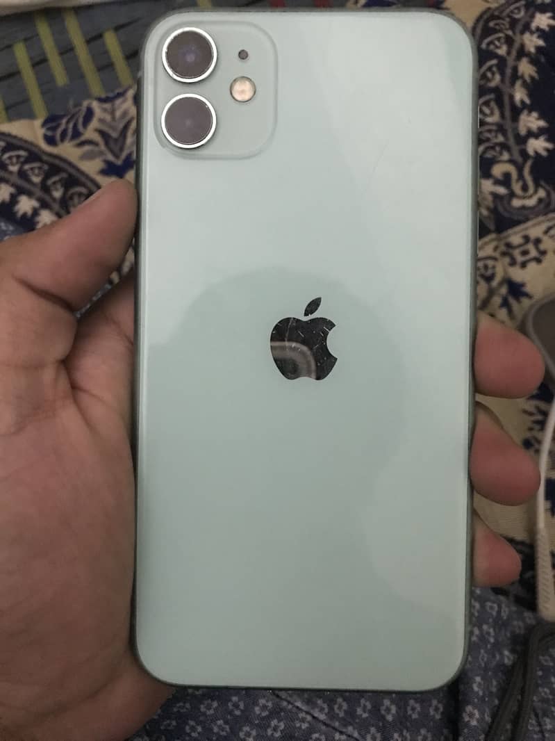 Apple iPhone 11 0