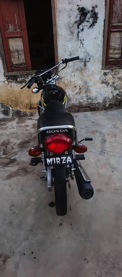 CG 125