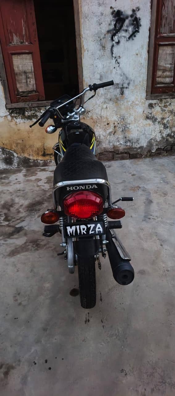 CG 125 0