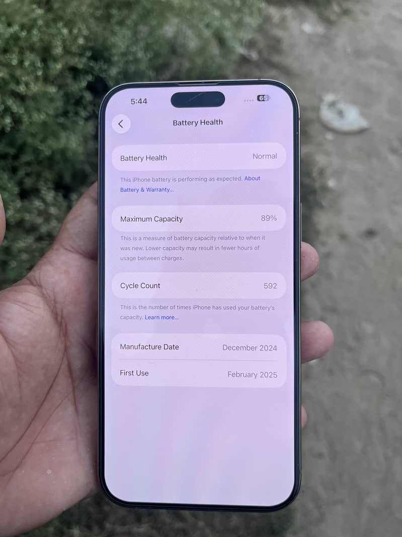 Apple iPhone 16 Pro Max 6