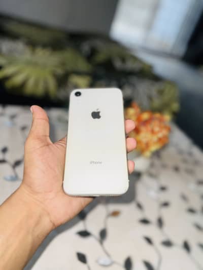 I phone xr