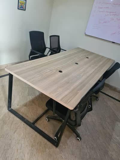 Large Wooden Conference Meeting Table – 6 to 8 Seater