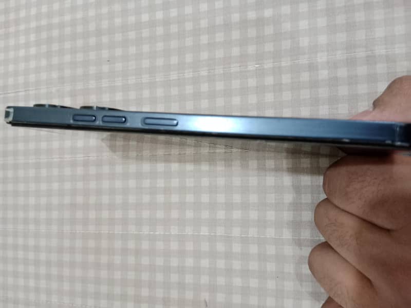Tecno CAMON 20 2