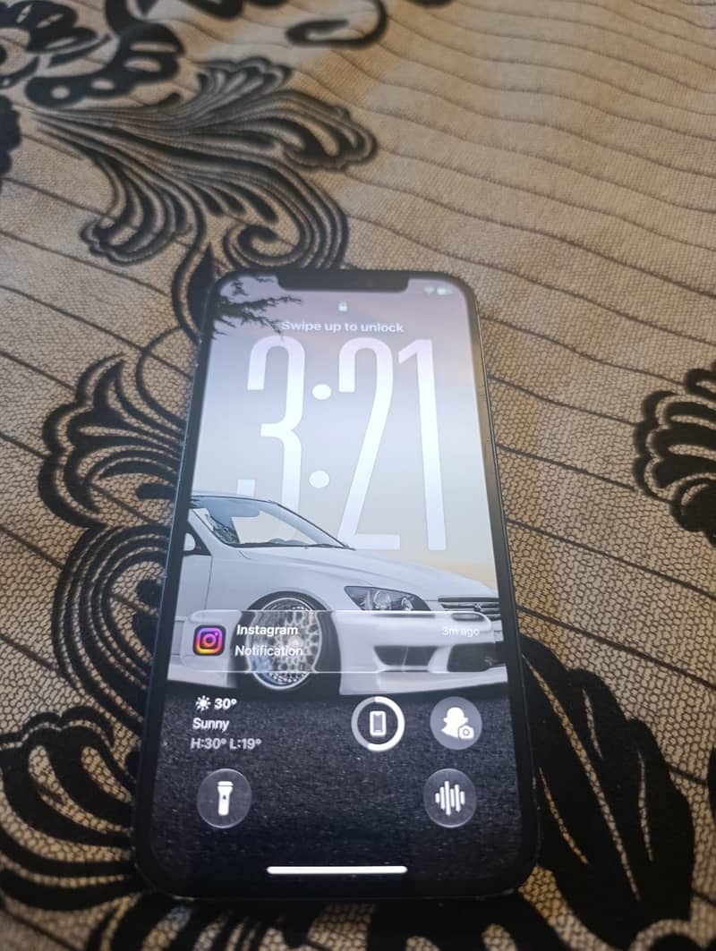 Apple iPhone 12 2