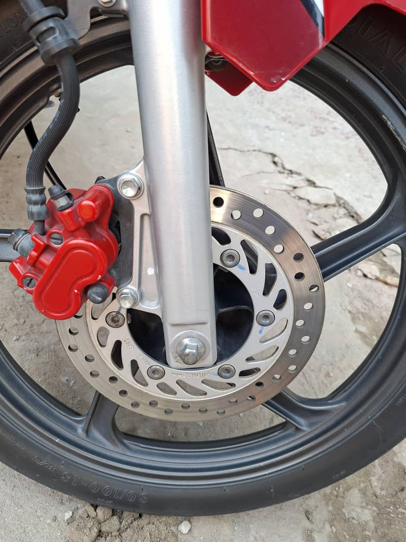 Honda CB150F 2