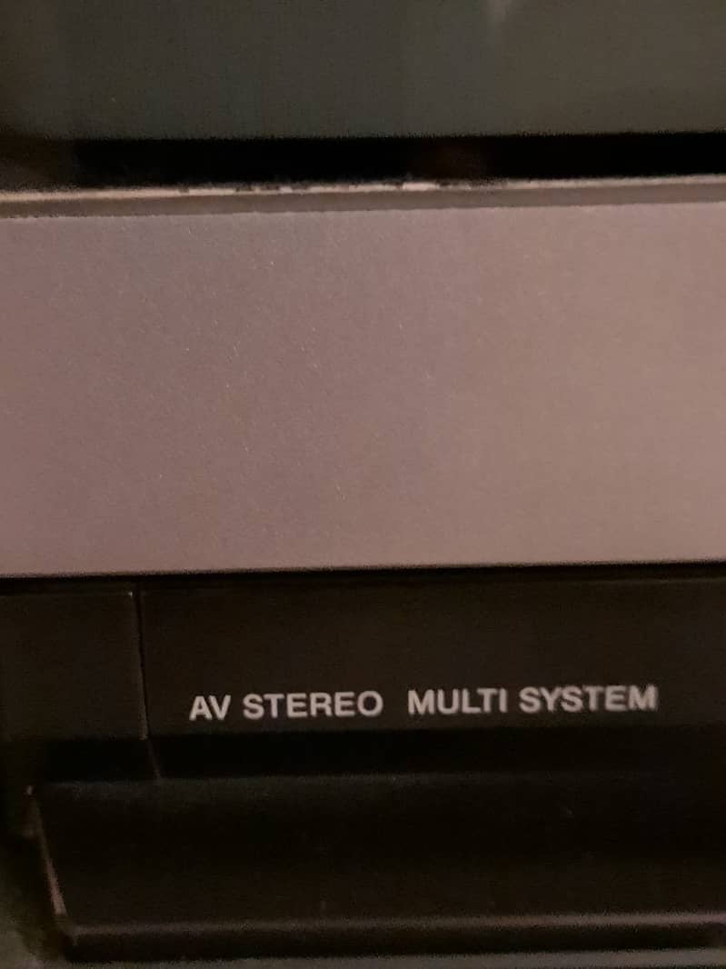 Sony old tv 1