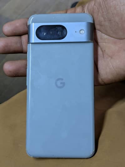 Google Pixel 8