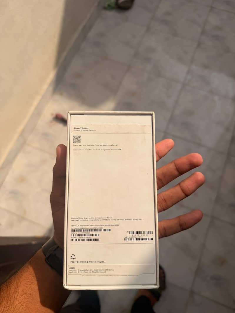 Apple iPhone 17 Pro Max 1