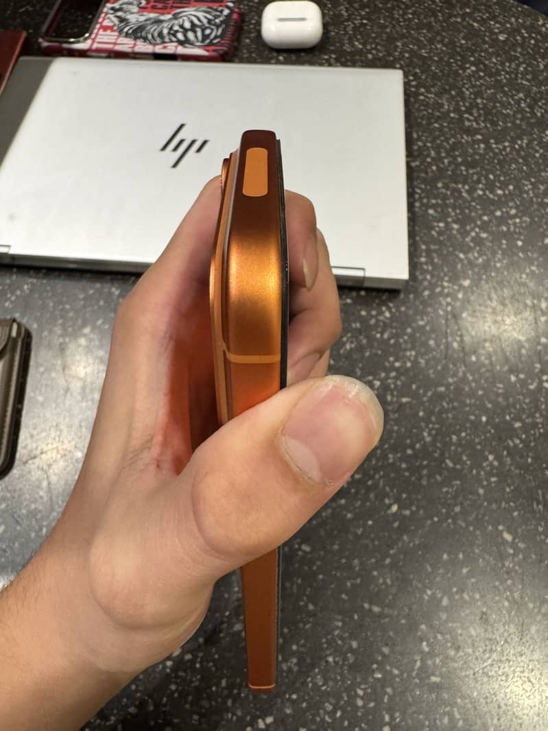 Apple iPhone 17 Pro Max 8