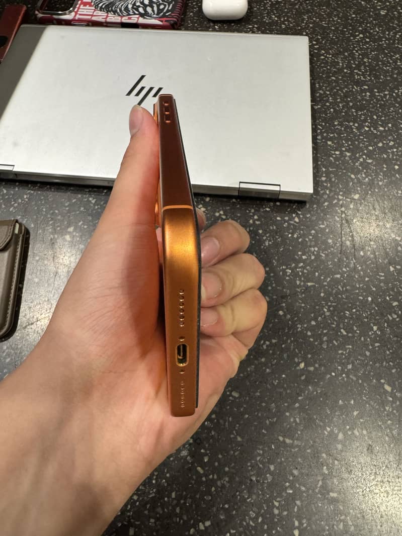Apple iPhone 17 Pro Max 10
