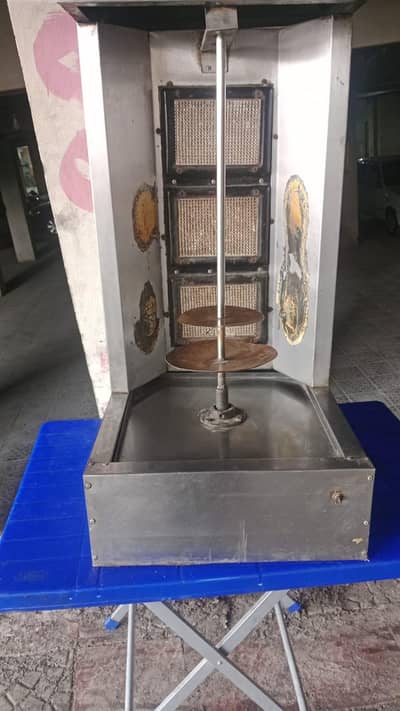 Gas shawarma machine 3 burner urgent sale
