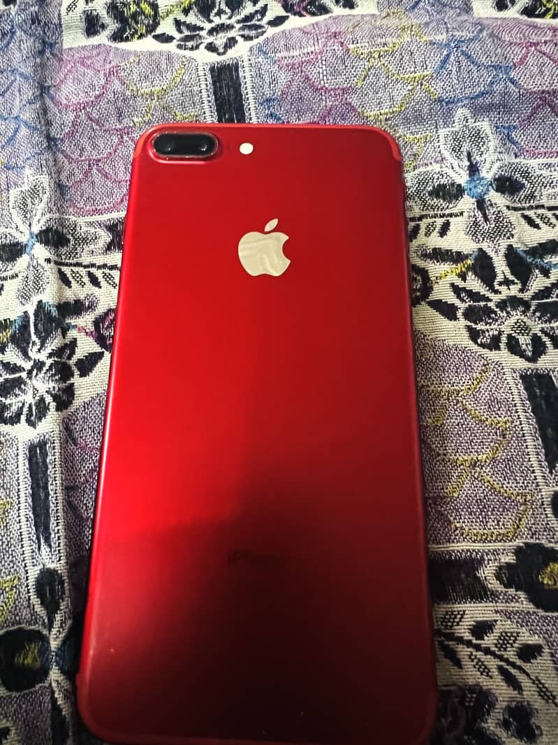 Apple iPhone 7 Plus 2