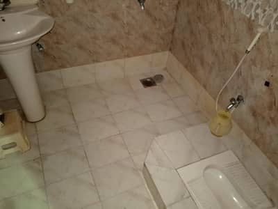 Allama Iqbal Town 10 Marla Full House For Rent
