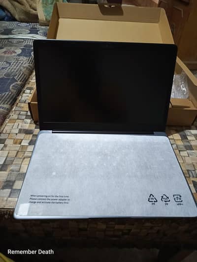 Ryzen 5 7430U | Brand New Mechrevo | 8 GB 3200 mhz RAM | 256 SSD