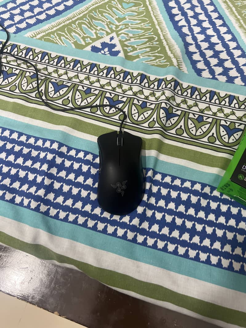 Razer deathadder essential mouse 1