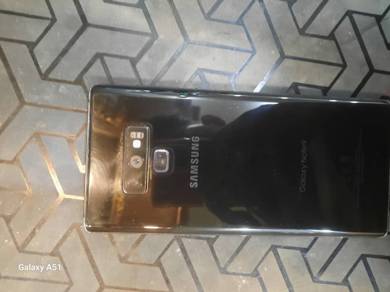 Samsung Mobile Note 9 1