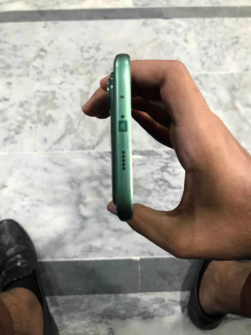 Infinix Note Edge 5g 2