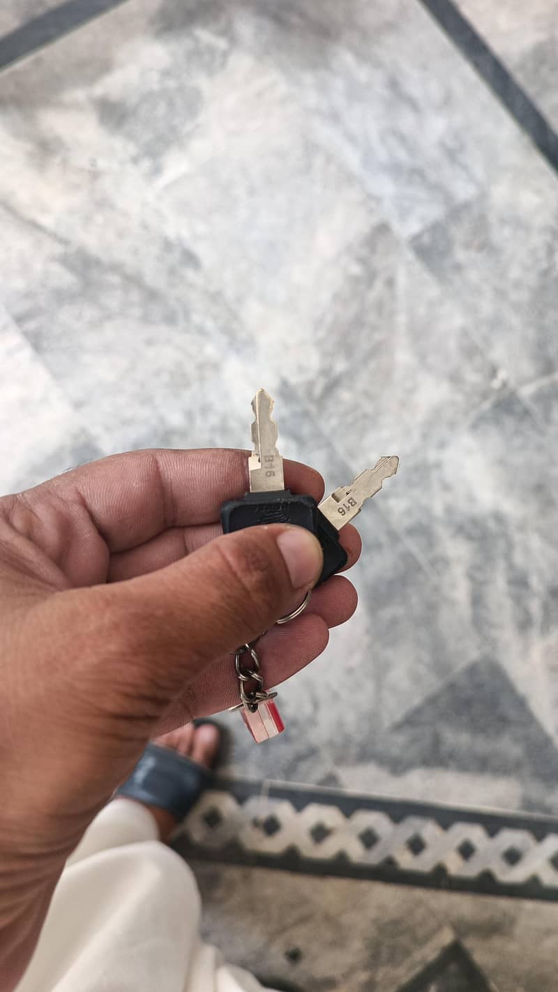 Honda CD70 9