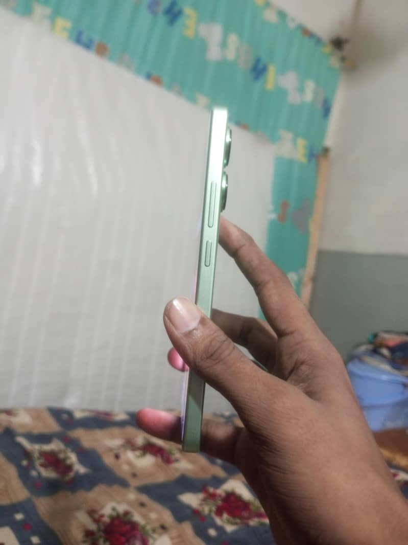 Xiaomi Redmi Note 13 4