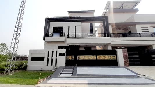 10 Marla House In Bagh-e-Iram Housing Society For sale