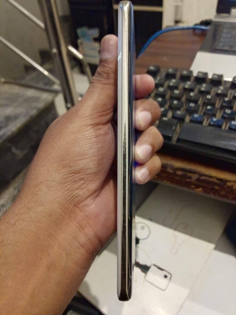 Honor 90 2