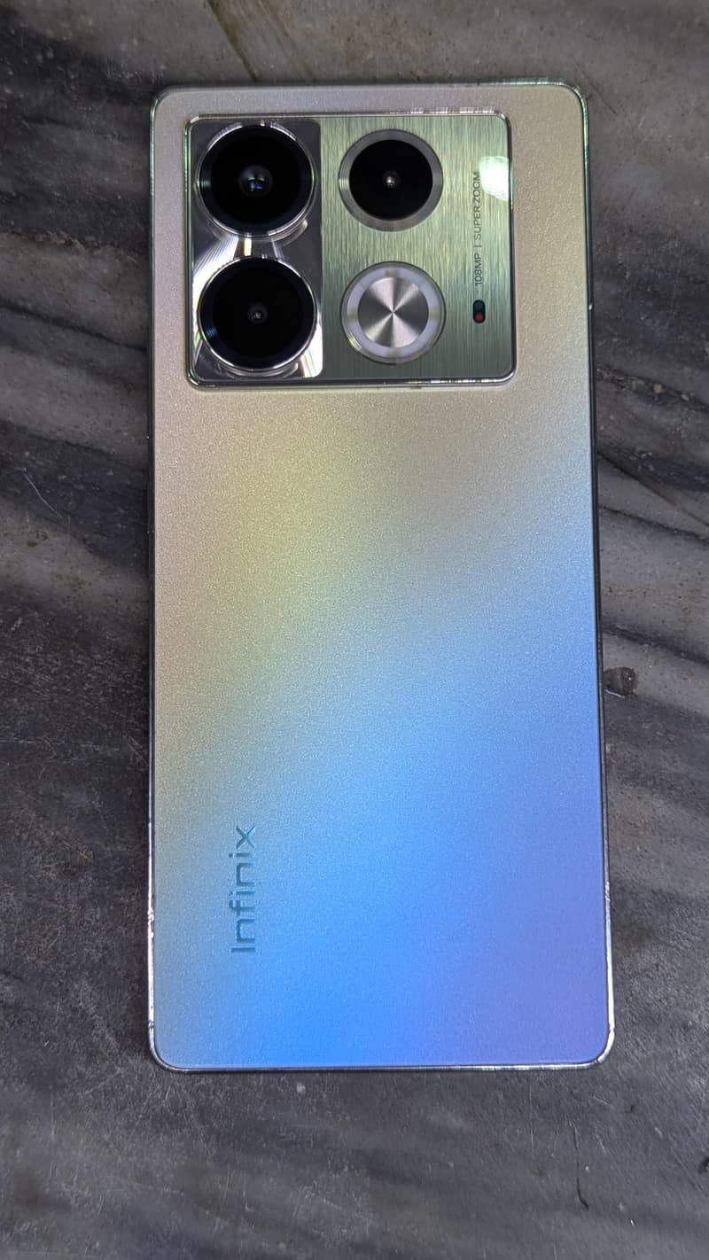 Infinix Note 40 2