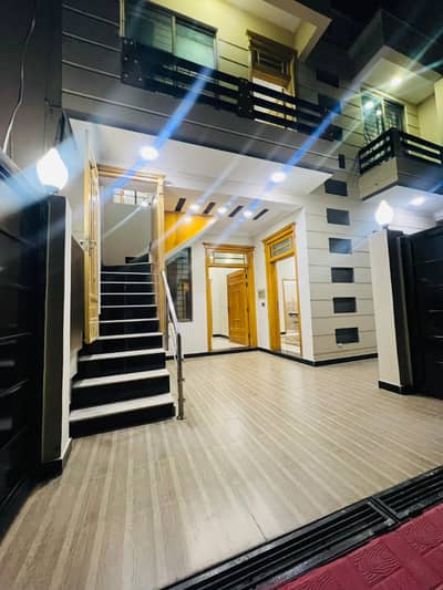 25*40 DOUBLE-UNIT Neat and Clean Top Location House G-13/1