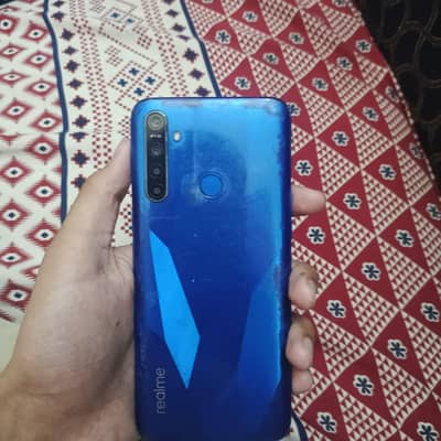 Realme 5