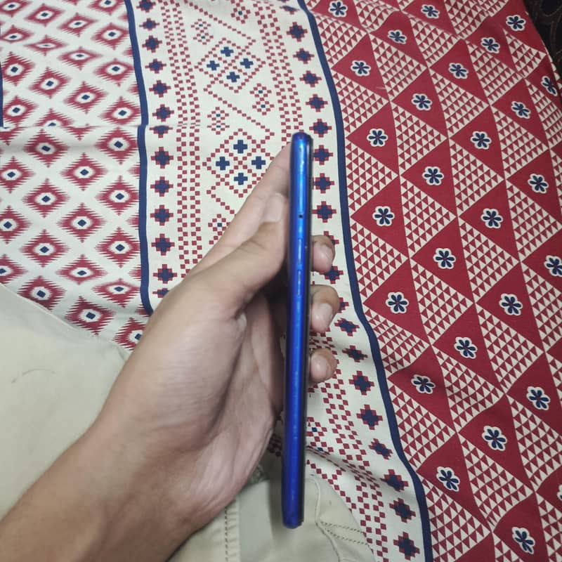 Realme 5 1