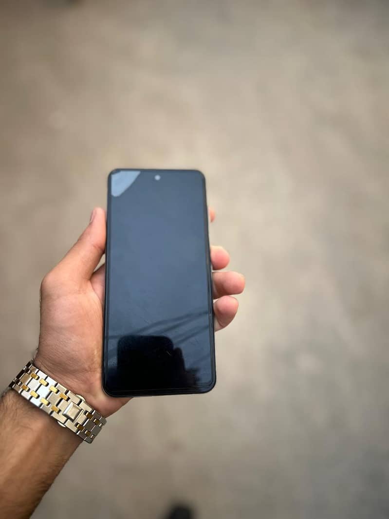 Tecno Spark Go 2 1