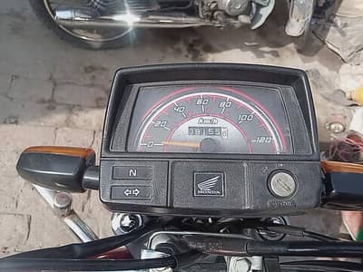 cd70 model 25/26 bhtateen cadition watsapp03445548494