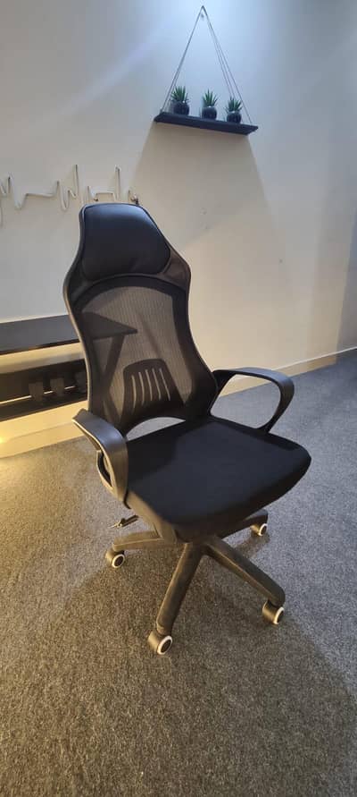COMPUTER TABLE CHAIR