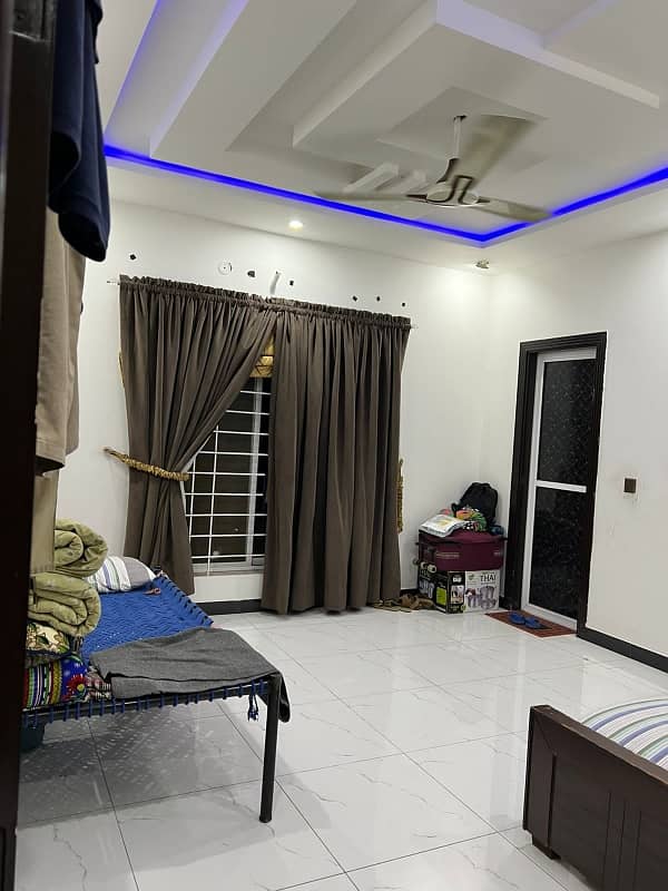 Portion For Rent Out 20