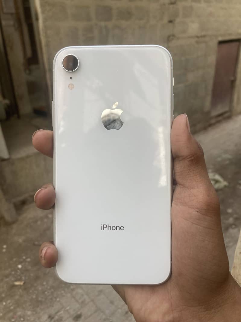 Apple iPhone XR 5