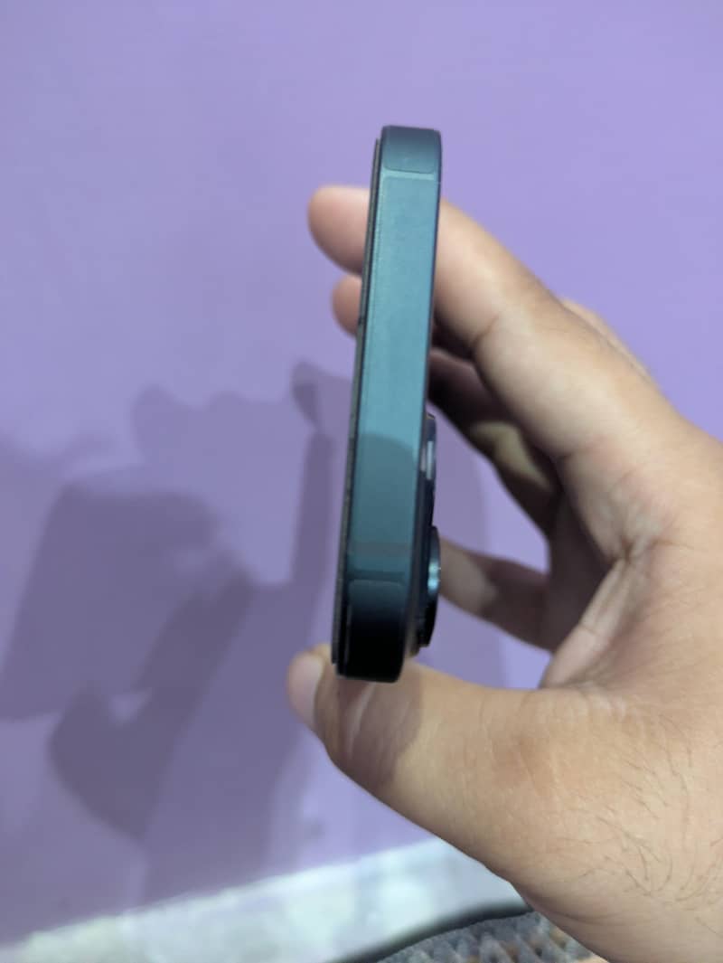 Apple iPhone 14 1