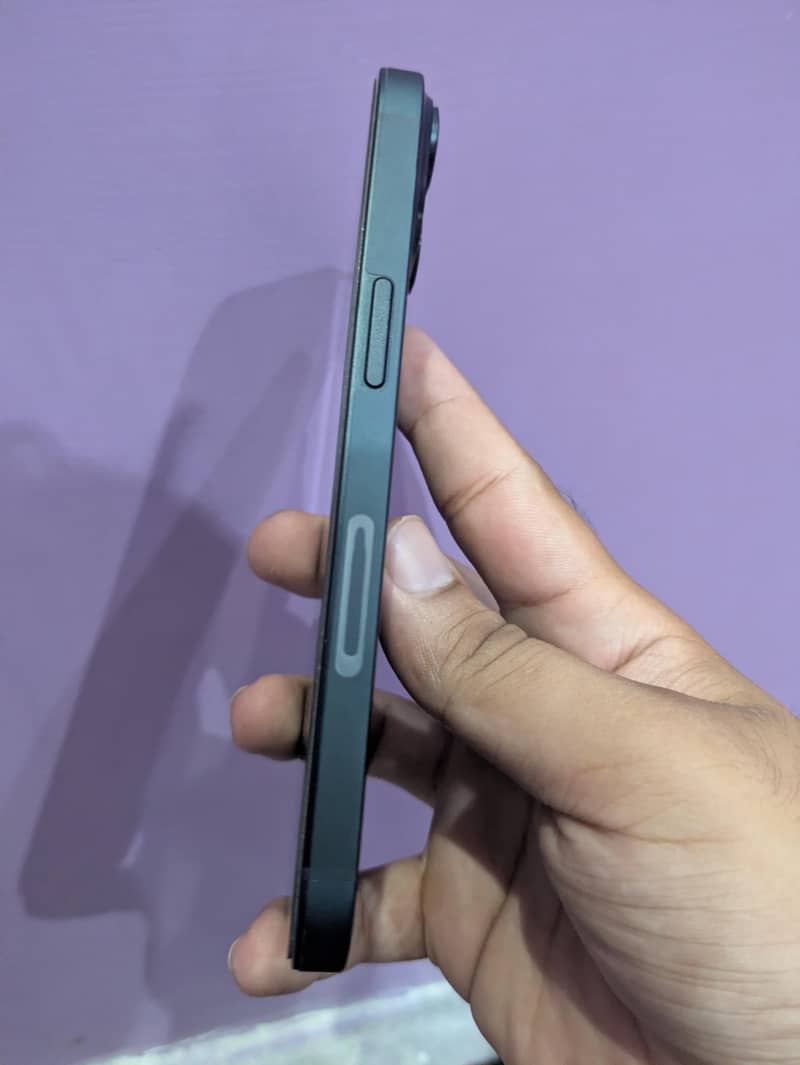 Apple iPhone 14 2