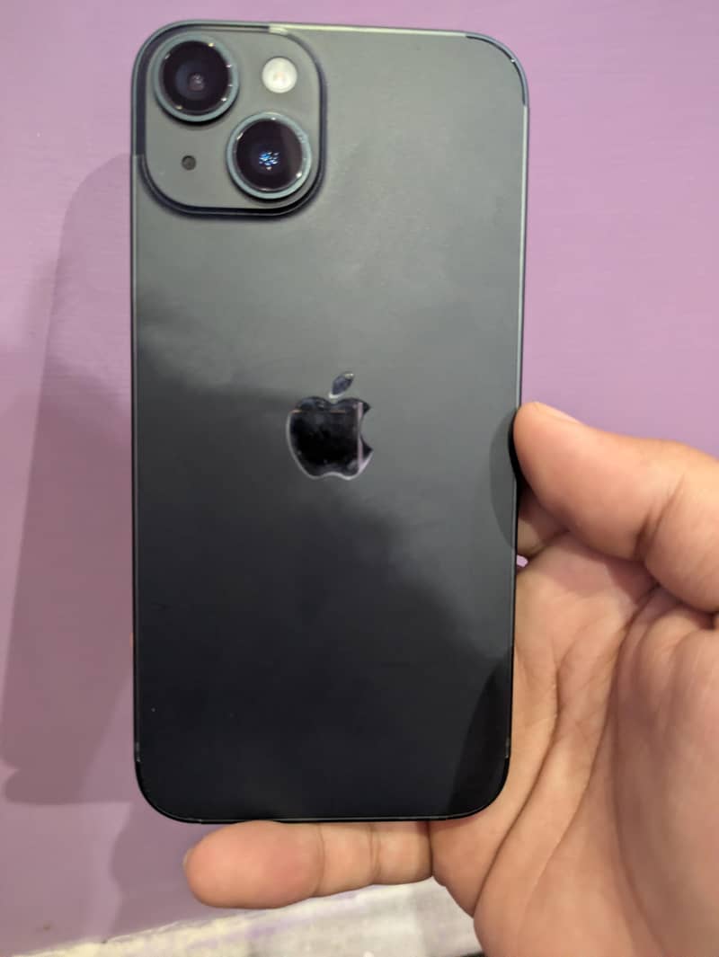 Apple iPhone 14 4