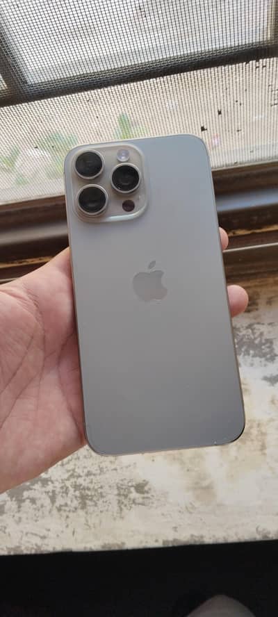 Apple iPhone 15 Pro Max
