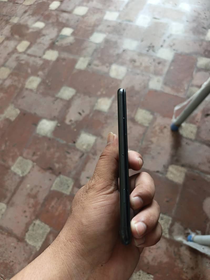 Apple iPhone SE 3