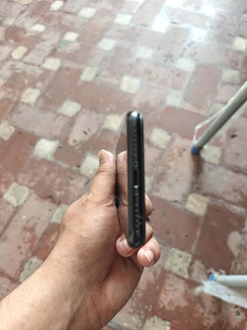 Apple iPhone SE 4
