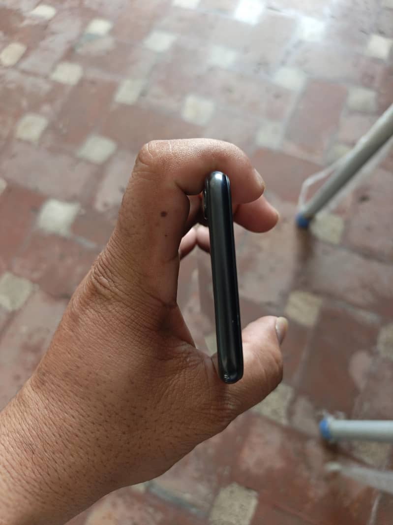Apple iPhone SE 5