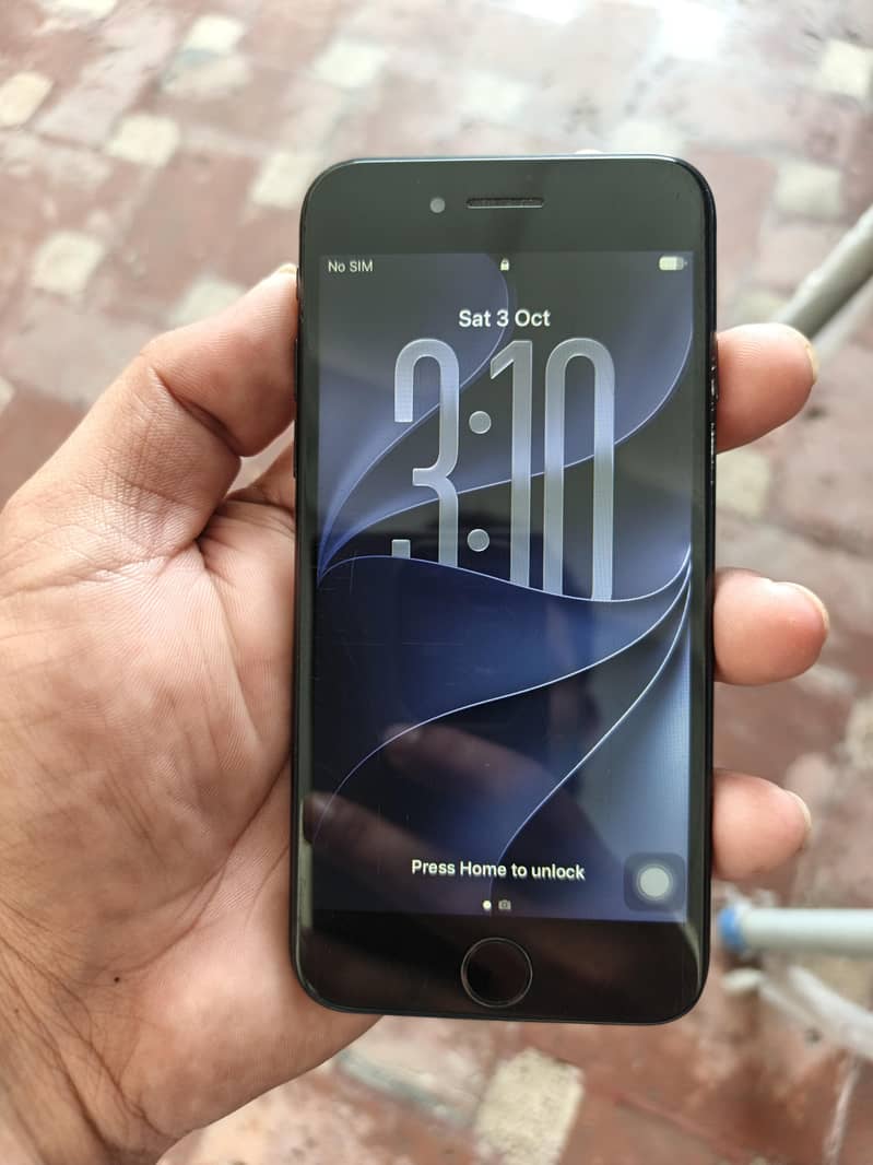 Apple iPhone SE 7